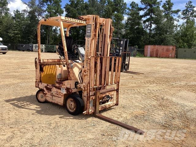 Hyster E40XL Elektriskie iekrāvēji