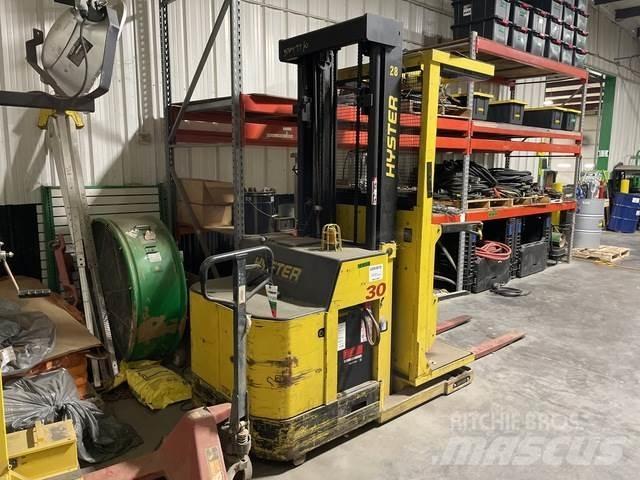 Hyster R30XMS Elektriskie iekrāvēji