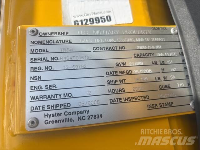 Hyster V35ZMU Pasūtījumu savācējs vidējam augstumam