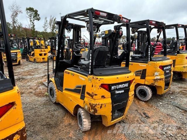 Hyundai 25B-9U Elektriskie iekrāvēji