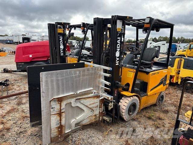 Hyundai 25B-9U Elektriskie iekrāvēji