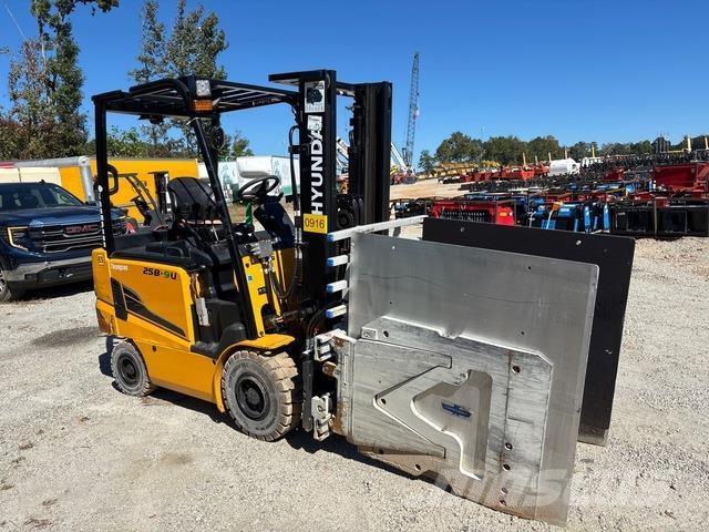 Hyundai 25B-9U Elektriskie iekrāvēji