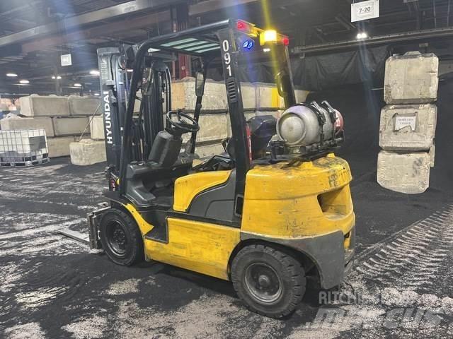Hyundai 25L-7A Būvniecība- Citi
