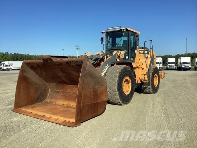 Hyundai HL970A Iekrāvēji uz riteņiem