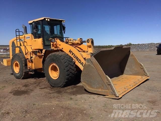 Hyundai HL975 Iekrāvēji uz riteņiem