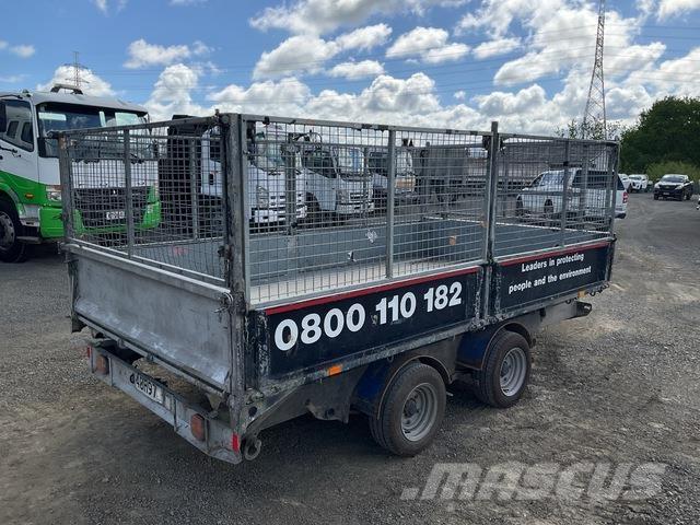 Ifor Williams  Auto pārvadāšanas treileri