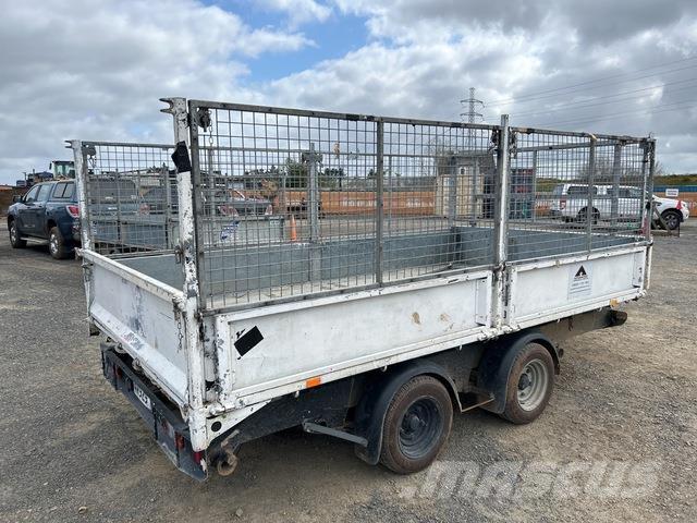 Ifor Williams  Auto pārvadāšanas treileri