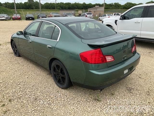 Infiniti G35 Automašīnas