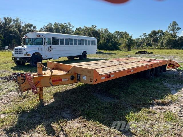 Interstate  Auto pārvadāšanas treileri