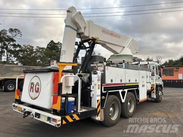 Isuzu FVZ 1400 Pacēlāji uz automašīnas bāzes