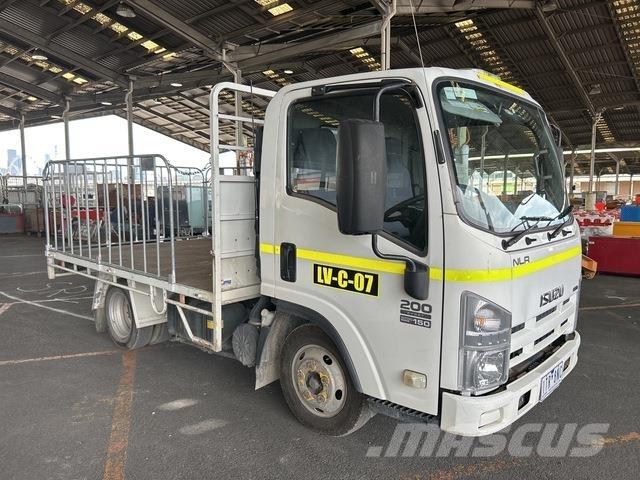 Isuzu NLR Platformas/izkraušana no sāniem