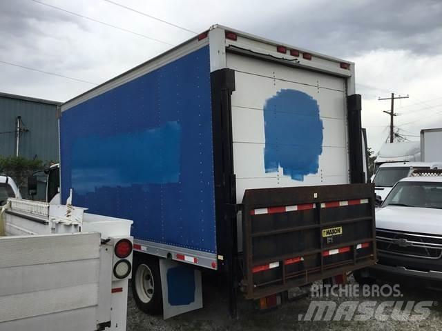 Isuzu NPR Furgons