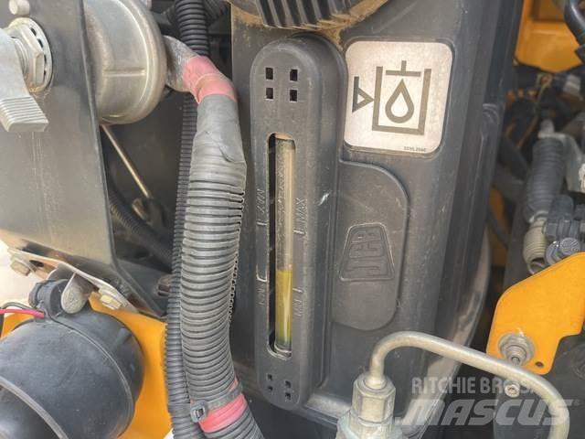 JCB 135 HD Lietoti riteņu kompaktiekrāvēji