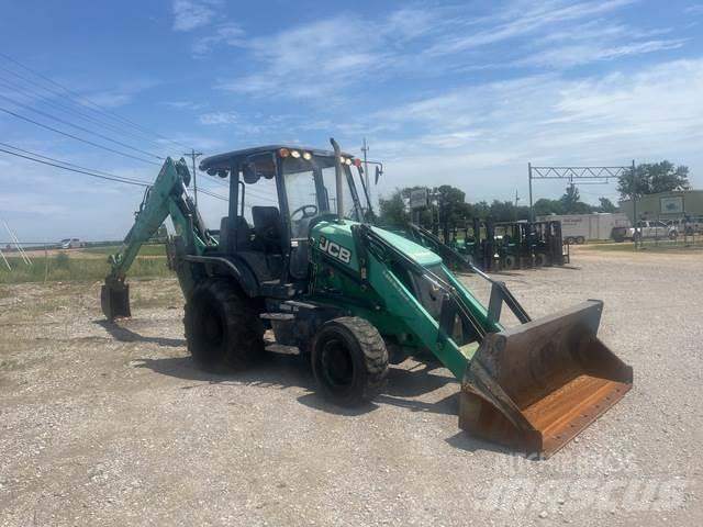 JCB 3CX Ekskavatori-iekrāvēji