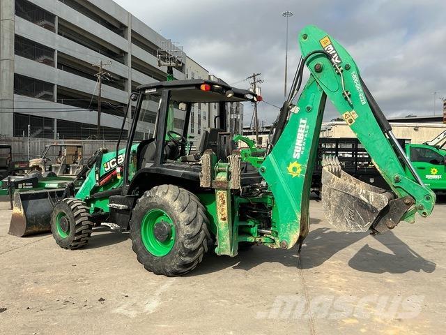 JCB 3CX Ekskavatori-iekrāvēji