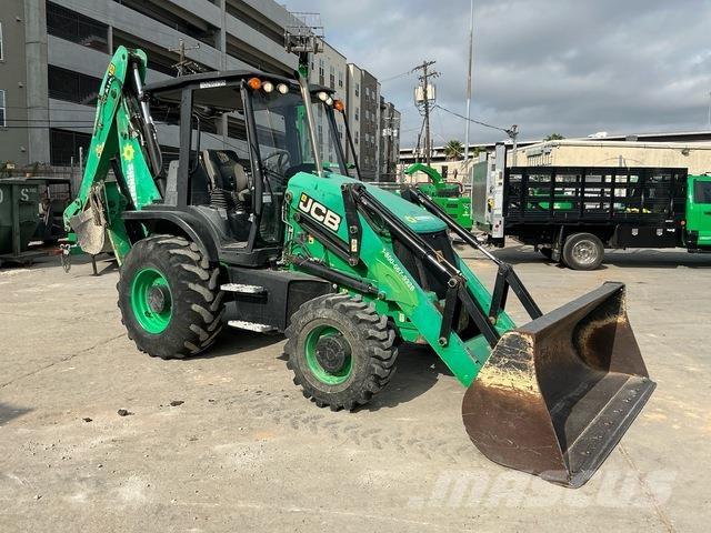 JCB 3CX Ekskavatori-iekrāvēji