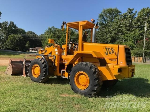 JCB 426B Iekrāvēji uz riteņiem