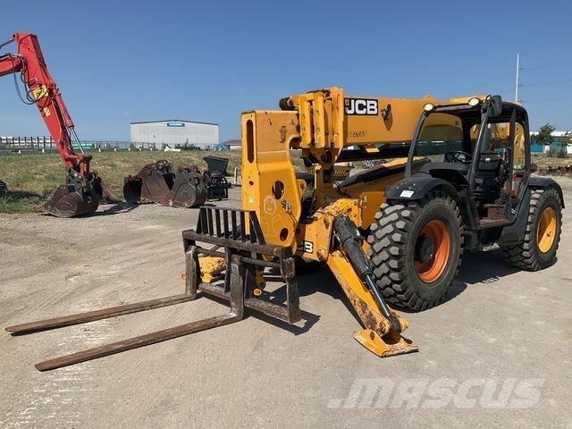 JCB 512-56 Teleskopiskie manipulatori