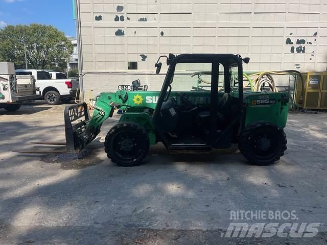 JCB 525-60 Teleskopiskie manipulatori