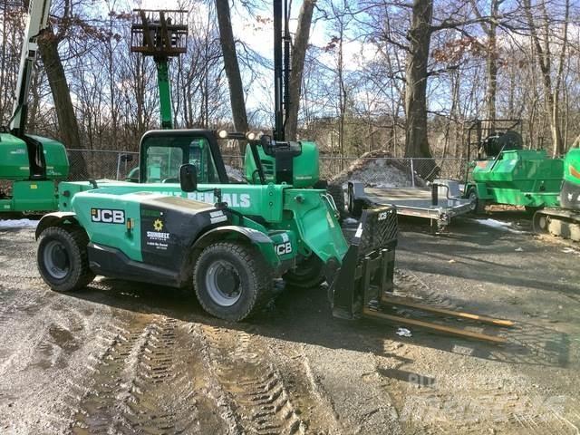 JCB 525-60 Teleskopiskie manipulatori