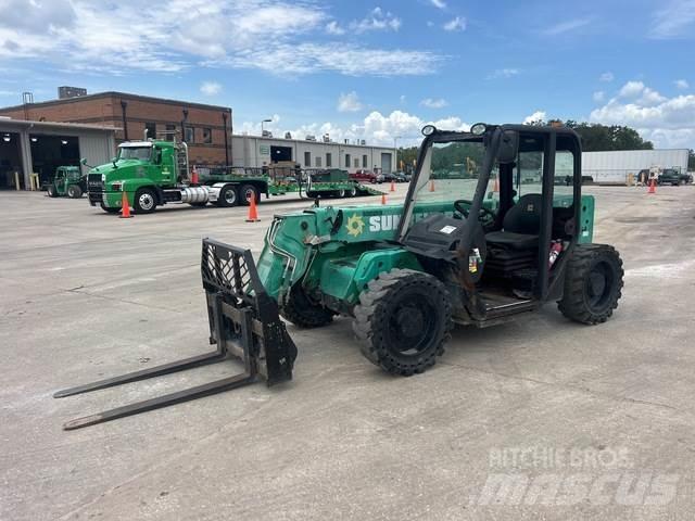 JCB 525-60T4 Teleskopiskie manipulatori