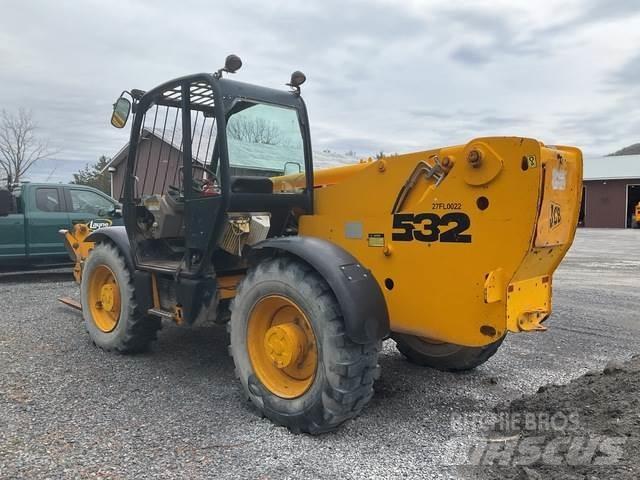 JCB 532 Teleskopiskie manipulatori