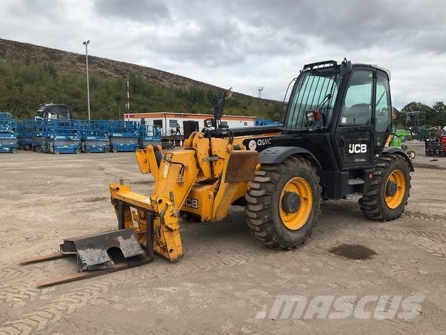 JCB 535-125 Teleskopiskie manipulatori