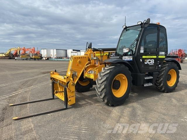 JCB 535-95 Teleskopiskie manipulatori