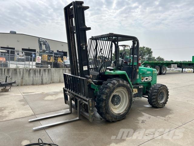 JCB 930 Apvidus autokrāvējs
