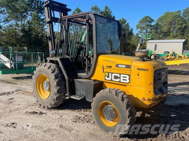 JCB 930 Apvidus autokrāvējs