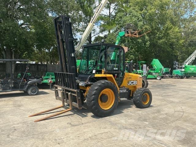 JCB 930-4 T4 Apvidus autokrāvējs