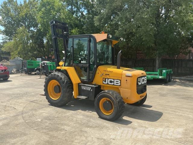 JCB 930-4 T4 Apvidus autokrāvējs