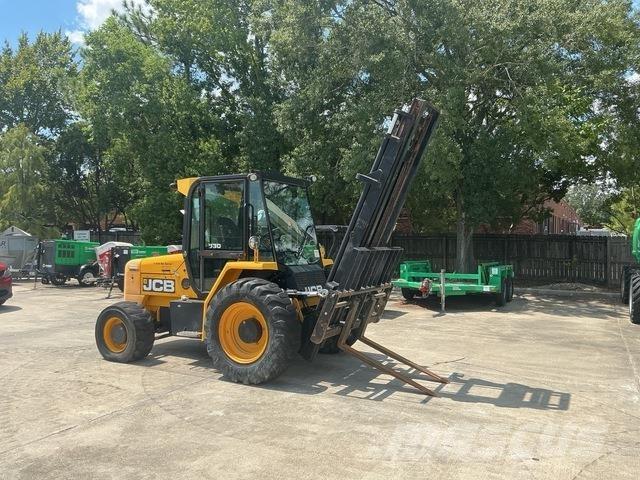 JCB 930-4 T4 Apvidus autokrāvējs