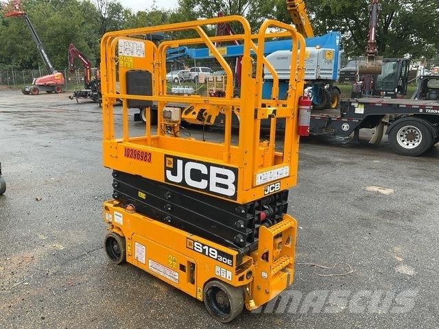 JCB S1930E Šķerveida pacēlāji