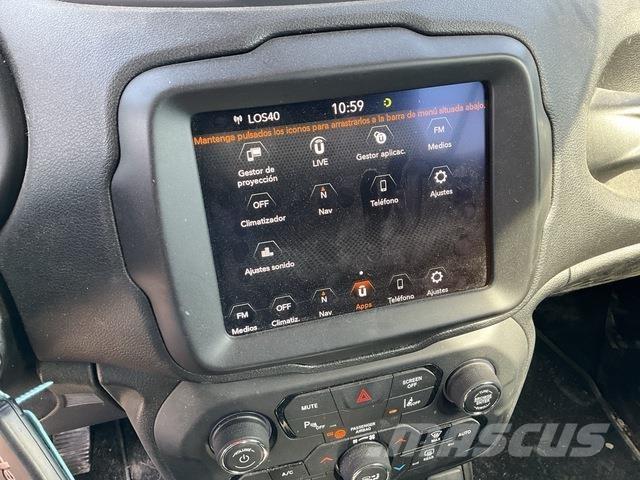 Jeep Renegade Automašīnas