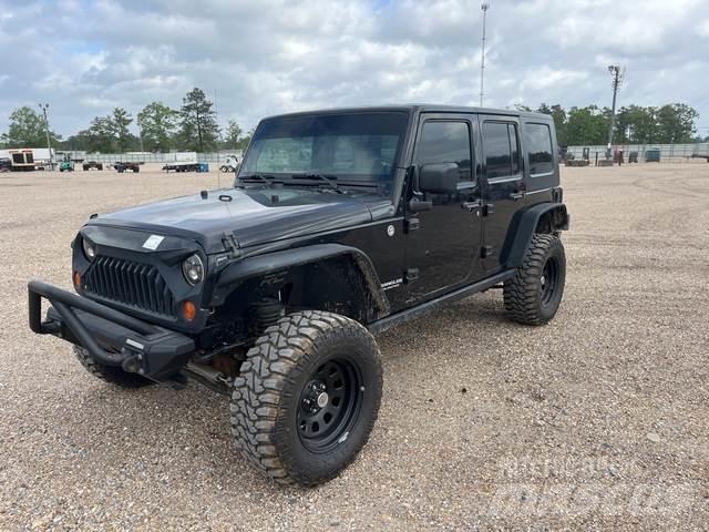 Jeep Wrangler Automašīnas