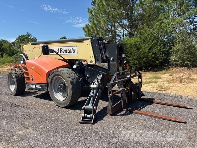 JLG 1055 Teleskopiskie manipulatori