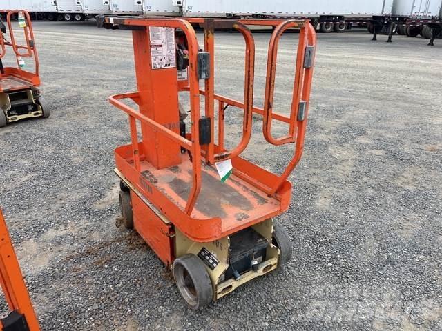 JLG 1230ES Vertikālie pacēlāji