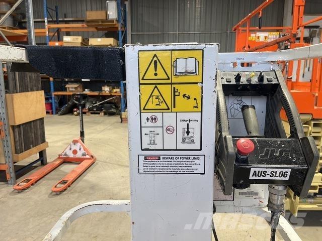 JLG 1230ES Vertikālie pacēlāji
