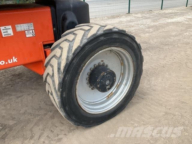 JLG 1250AJ Strēles pacēlāji