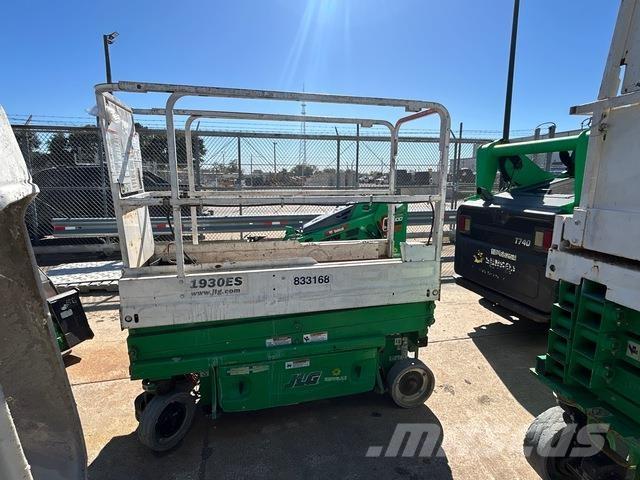 JLG 1930 ES Šķerveida pacēlāji