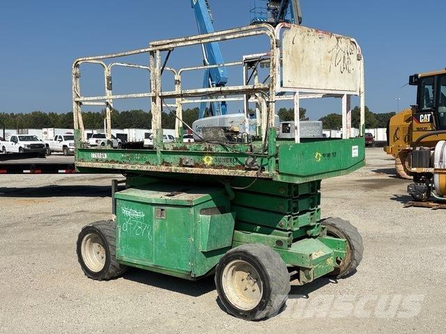 JLG 260MRT Šķerveida pacēlāji