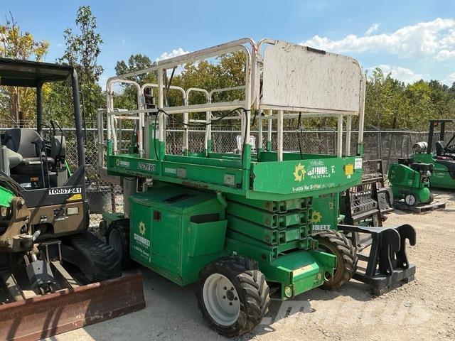 JLG 260MRT Šķerveida pacēlāji