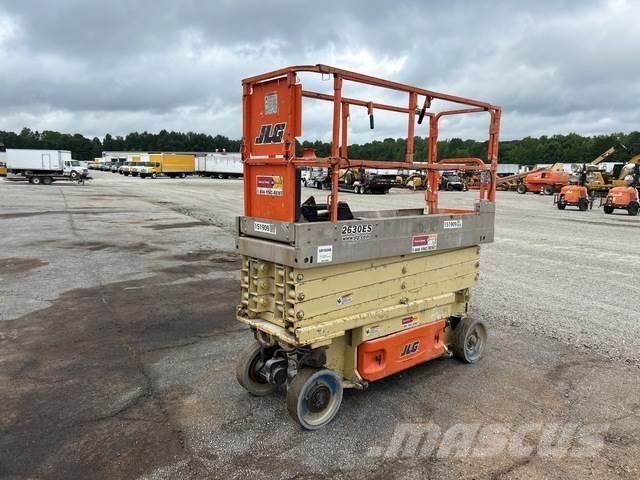 JLG 2630ES Šķerveida pacēlāji