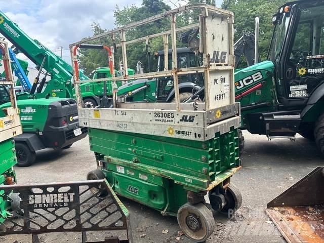 JLG 2630ES Šķerveida pacēlāji