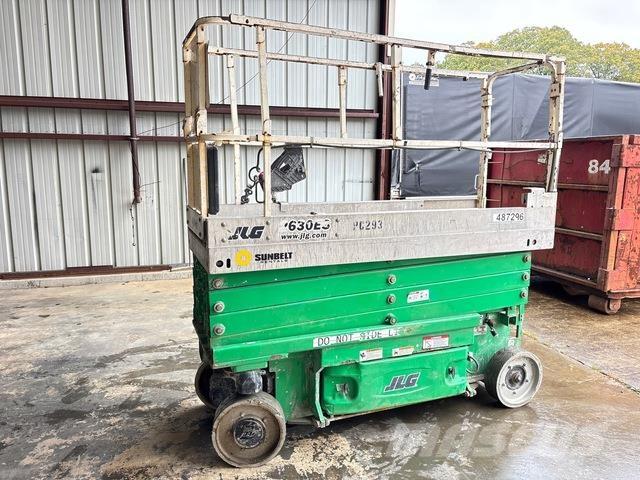 JLG 2630ES Šķerveida pacēlāji