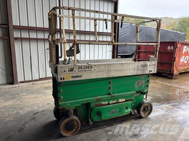 JLG 2630ES Šķerveida pacēlāji