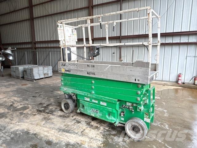 JLG 2630ES Šķerveida pacēlāji