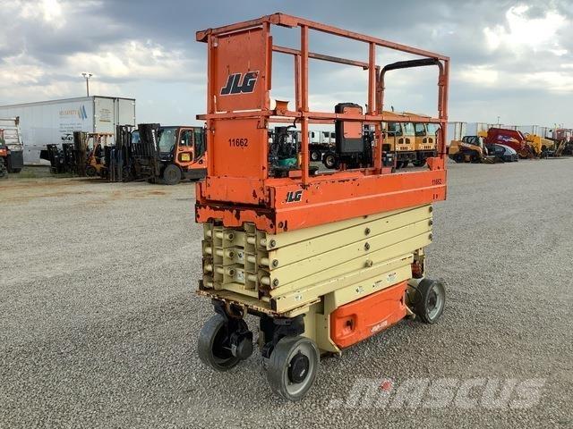 JLG 2632ES Šķerveida pacēlāji