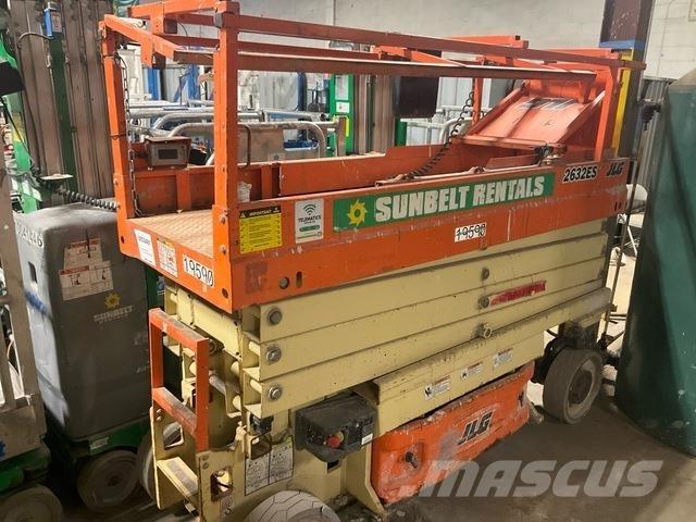 JLG 2632ES Šķerveida pacēlāji